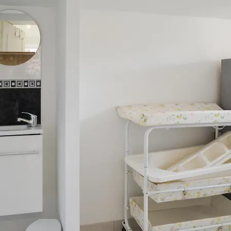 Holiday home Amazing In With Kitchen Razac-de-Saussignac